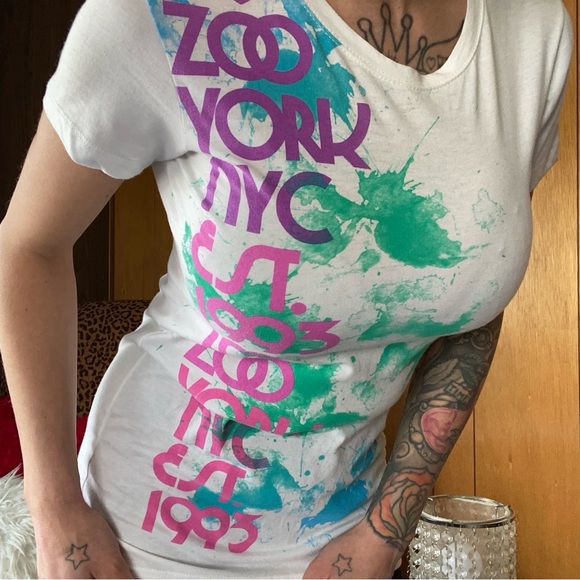 Zoo York Y2K cotton candy paint graphic cotton T shirt - Picture 2 of 4